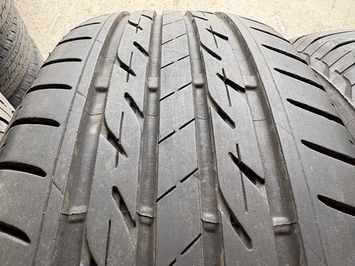 BS NEXTRY 215/65R16 4本 夏タイヤ バリ山 8分山 アルファードエルグランドエクストレイルなどに