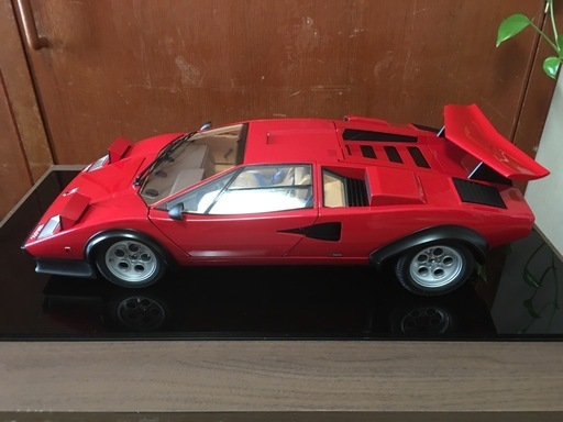 デアゴスティーニ 1/8 ランボルギーニ カウンタック LP500S WW（ウォルターウルフ）ディスプレイケース付き