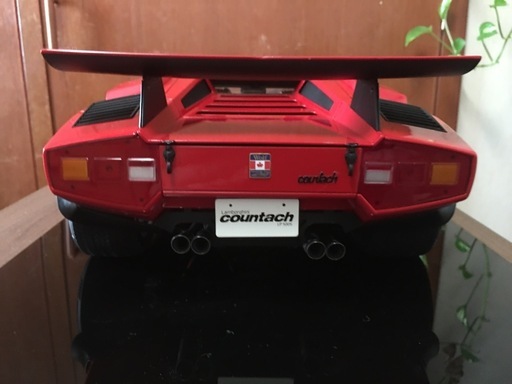 デアゴスティーニ 1/8 ランボルギーニ カウンタック LP500S WW（ウォルターウルフ）ディスプレイケース付き