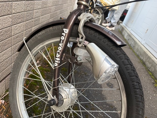 【受け渡し者決定】【26インチ自転車 3段変速 オートライト付き