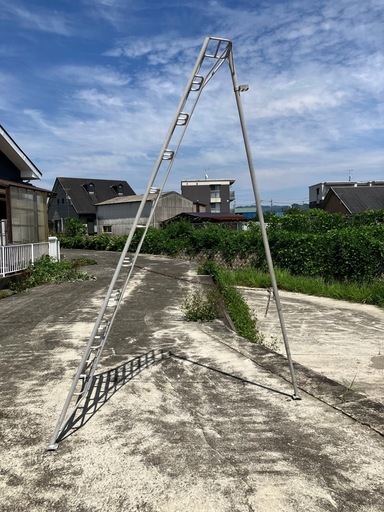 【福岡県筑後市にて引取り限定】オールアルミ三脚脚立　10段