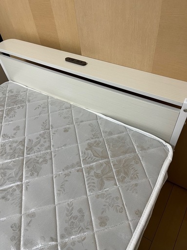 美品】シングルベッド＋マットレスセット 使用数ヶ月 引取限定 (YUNA