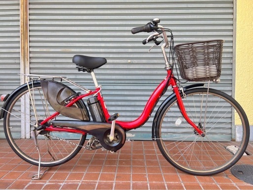 中古ヤマハ電動自転車バッテリー8.9Ahタイヤ26インチレッド色