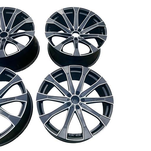 コスミック VENERDI Verezzo 20インチ 8.5J 4本セット