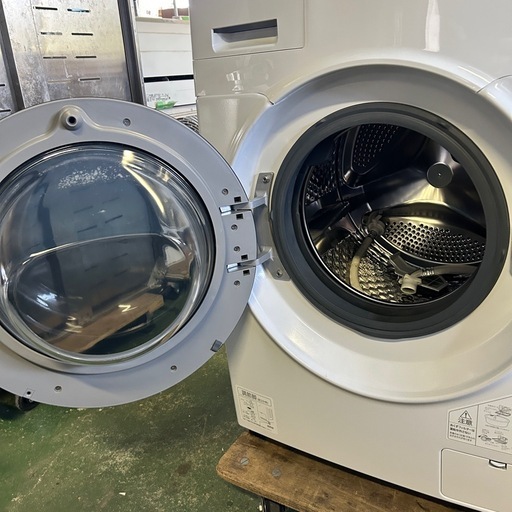 アイリスオーヤマ　ドラム式洗濯機　2021年式　8kg　CDK832
