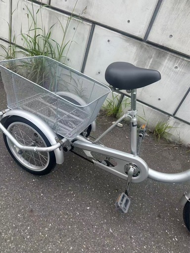三輪車