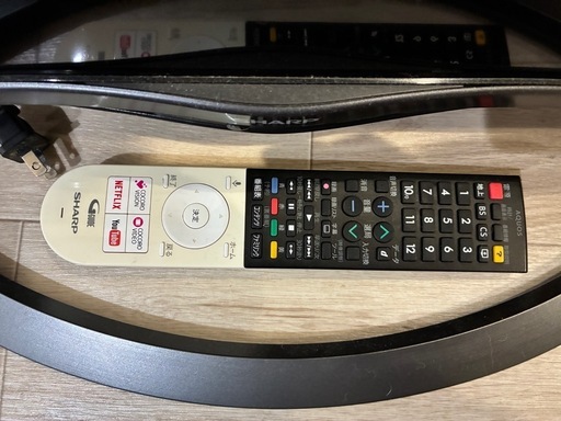 シャープ4K液晶テレビ40インチ