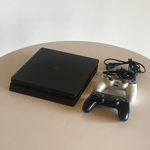 PS4  本体　コントローラー