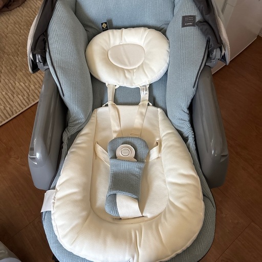 Combi コンビ ネムリラ AUTO SWING 電動ベット