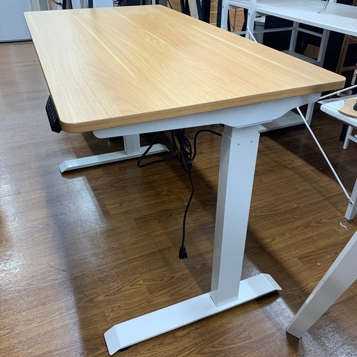 軽トラ無料貸し出し】【カリモク60】【1人掛けソファー】【トレファク 【軽トラ無料貸し出し】【FLEXISPOT】【電動昇降デスク】【トレファク所沢店】 