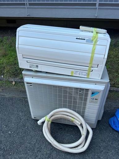 美品☆高ランク♢﻿DAIKIN♢﻿うるさら7♢﻿主に12畳♢﻿無給水加湿