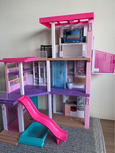 バービーお家　　　お人形お部屋 Amazon.co.jp: バービー(Barbie) マリブハウス（ドール別売） きせかえ 
