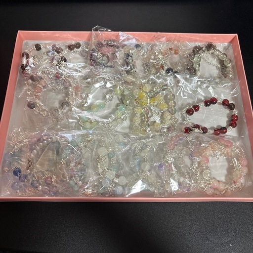 オンライン決済変更可！ハンドメイド ブレスレット 62個 おすそ分け SSRあり