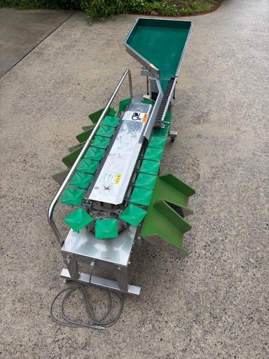 さくらんぼ　選果機