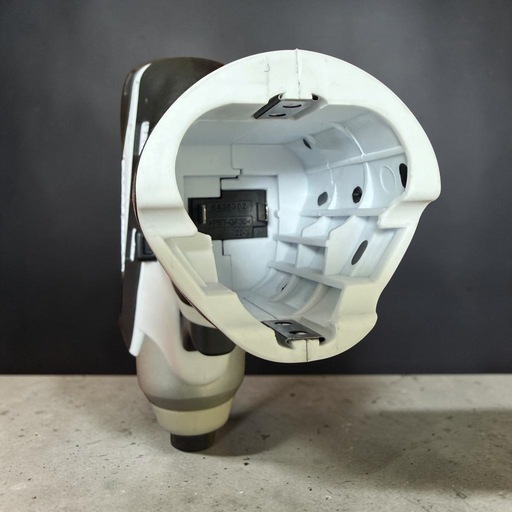 Makita 充電式インパクトドライバー TD090DZW