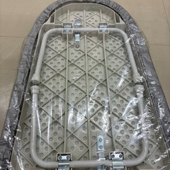 アイロン台　新品‼️の画像