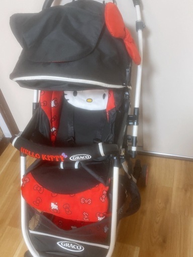 GRACO ベビーカー　キティ　限定デザイン　両対面式