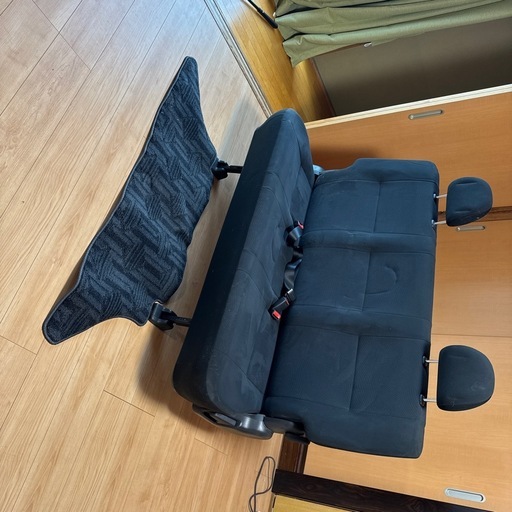 トヨタハイエーススーパーGL後部座席

