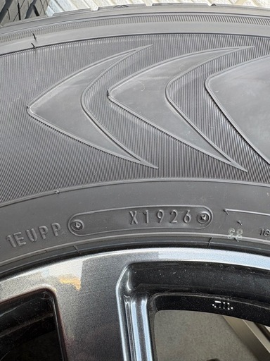 値下げ！　【新車外し】ランクル250 VX純正18インチ 265/65R18 タイヤホイール4本 2026年製
