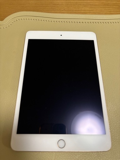 土日限定 iPadmini 第4世代 128GB