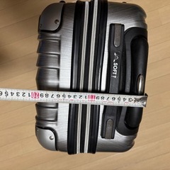 キャリーバッグの画像
