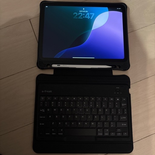 10世代iPad♡64GB♡ｷｰﾎﾞｰﾄﾞﾀｯﾁﾍﾟﾝ 付き14日AMまで