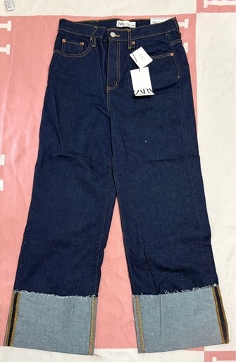 ZARA デニムパンツ　裾ロールアップ