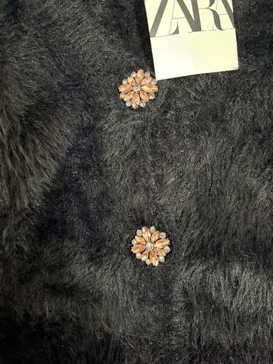 ZARA ビジューボタン　ニット　カーディガン