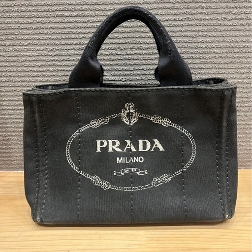 PRADA カナパトート