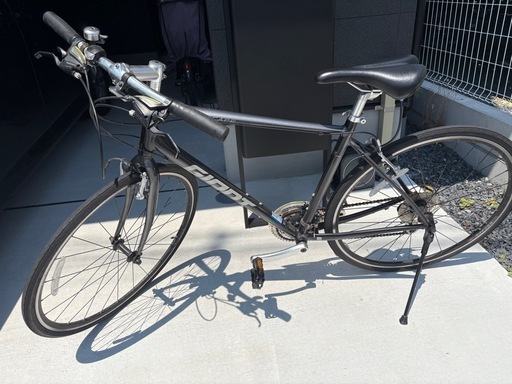 GIANT ESCAPE R3 Mサイズ　2022年　