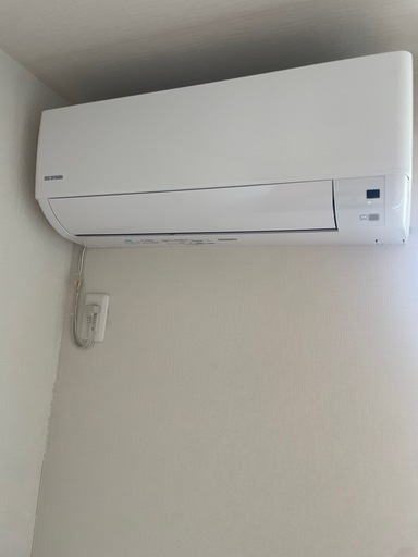 2024年　アイリスオーヤマ　2.2kw ルームエアコン　IHR-2208G