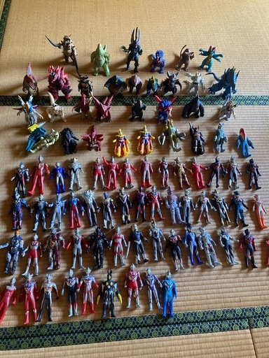 ウルトラマンと怪獣 84点セット