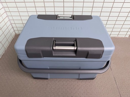 SHIMANO VACILAND PRO 40L アンヴィルグレー