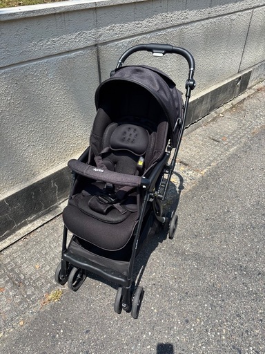 【値下げ中！】【美品】アップリカ ラクーナクッションフリープラスAB ベビーカー
