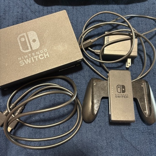 Nintendo Switch +あつ森＋ケース＋カバーセット (ayaka) 山形の