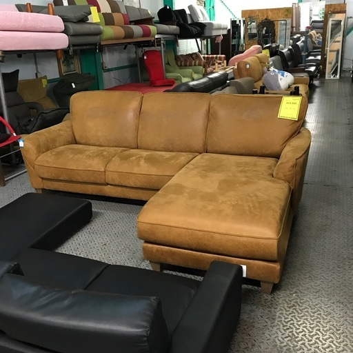 ジャングルジャングル貝塚店関家具カウチソファーリラックスフォーム 