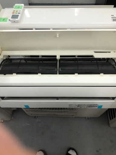 3448 取り付け費込　三菱　2.2kw6畳用エアコン　2022年製