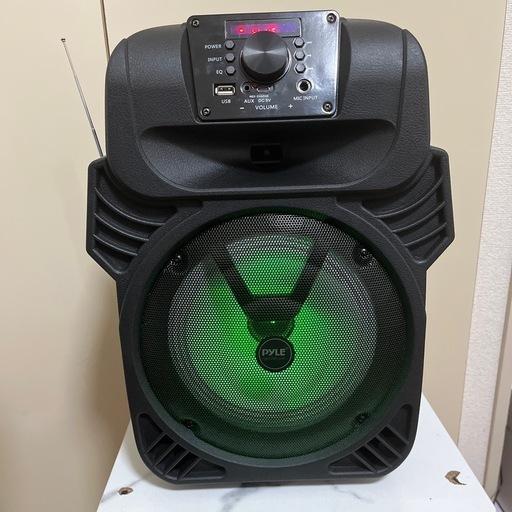 スピーカー　ブルトゥース　
充電式　　