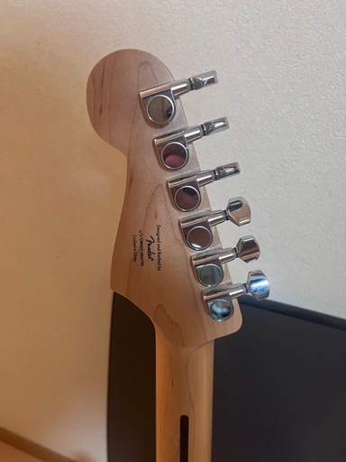 Squier ストラトキャスター　エレキギター