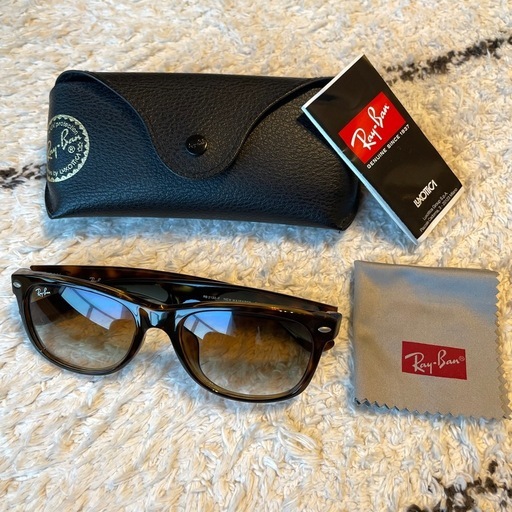 【値下げ】　Ray-Ban（レイバン）サングラス RB2132F NEW WAYFARER （ニューウェイファーラー）