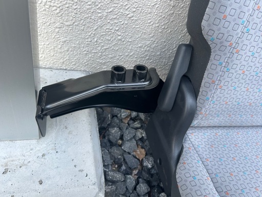 （新車外し）トヨタ純正 ハイエースコミューター 14人乗り後部座席シート2セット