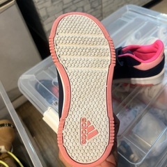 アディダス キッズの画像