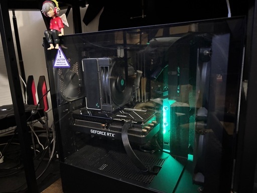 取引中  ゲーミングPC周辺機器