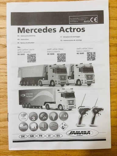 Mercedes-Benz Actros トラック 1/32スケール　非売品