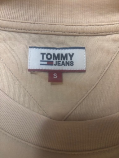 TOMMY JEANS トミージーンズ　Tシャツ　ブランド フラッグロゴプリント