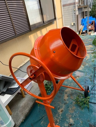 電動コンクリートミキサー 140L