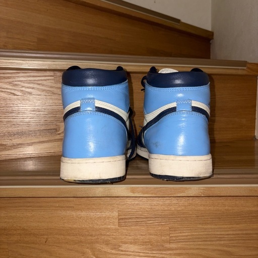 ナイキ　エアジョーダン1　Nike Air Jordan 1 Retro High OG オブシディアン