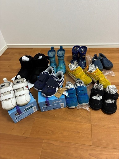 ⭕️新品⭕️アシックスキッズシューズ⭐️ファーストシューズ　⭐️レインブーツ⭐️キッズシューズ　まとめ売り