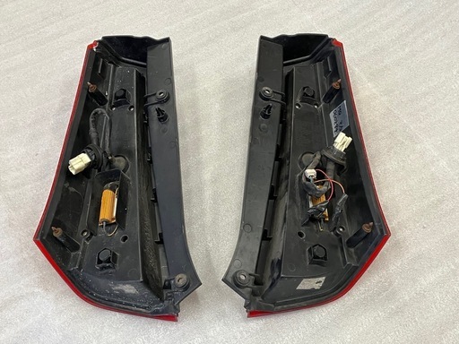 MH23S ワゴンR バレンティ テールランプ左右 