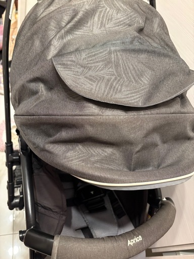 おまけつき　Aprica ラクーナ クッション フリー AE ベビーカー レインカバー・フック付き　